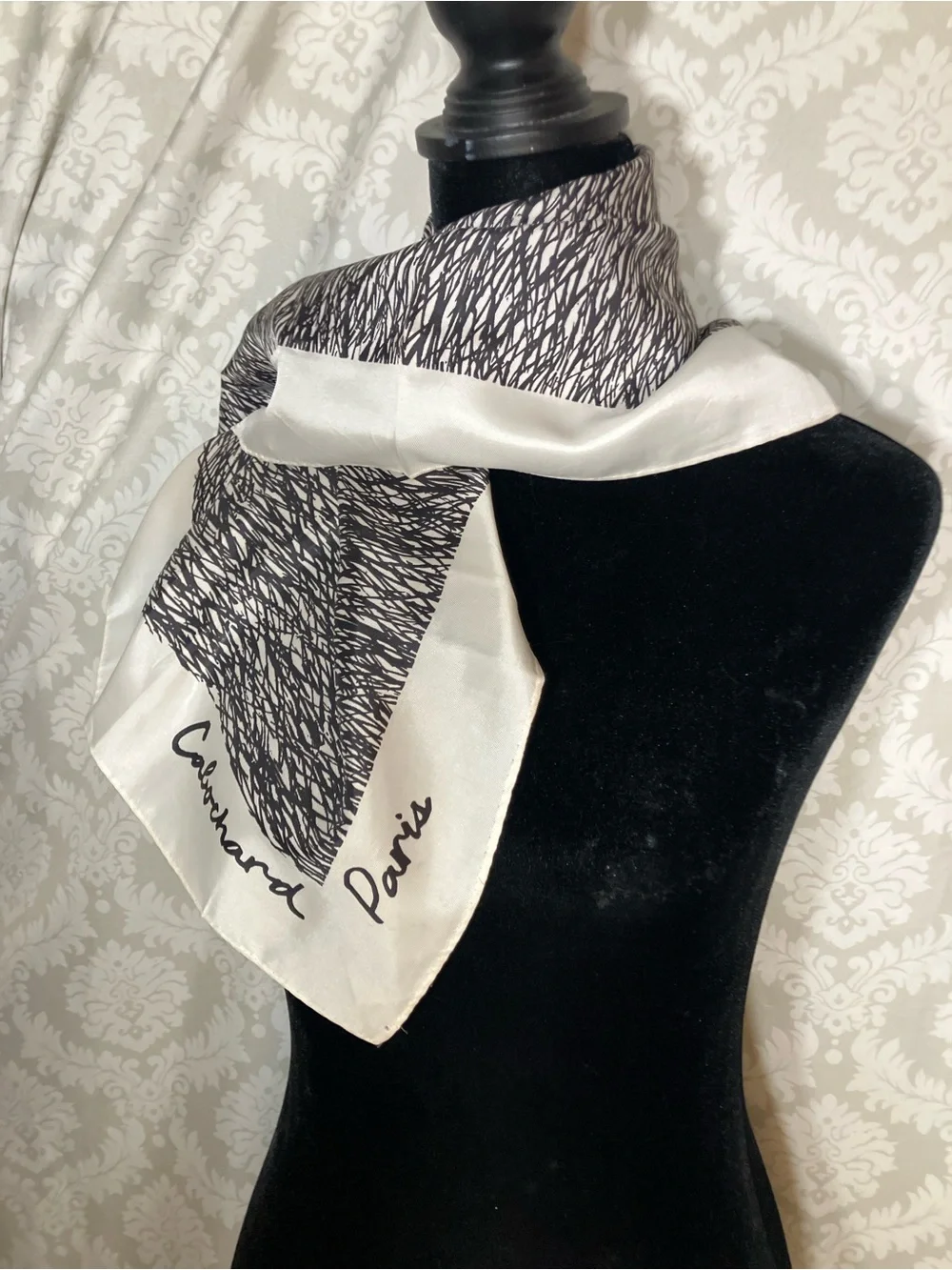 Vintage Cabochard Paris Patterned Scarf - Picture 1 of 9